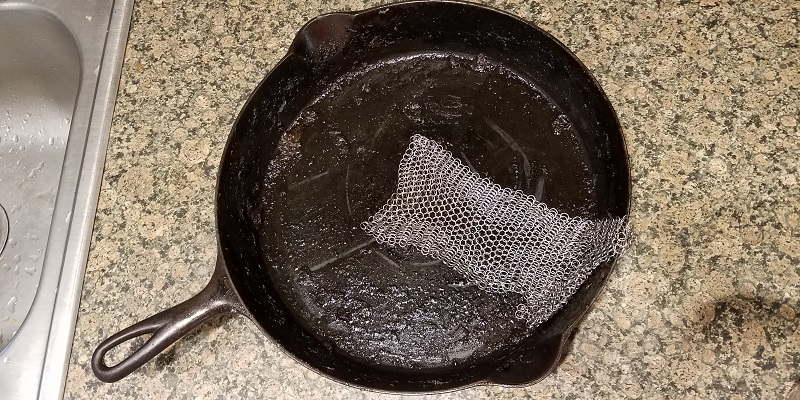 Cast Iron Cleaning Ringer